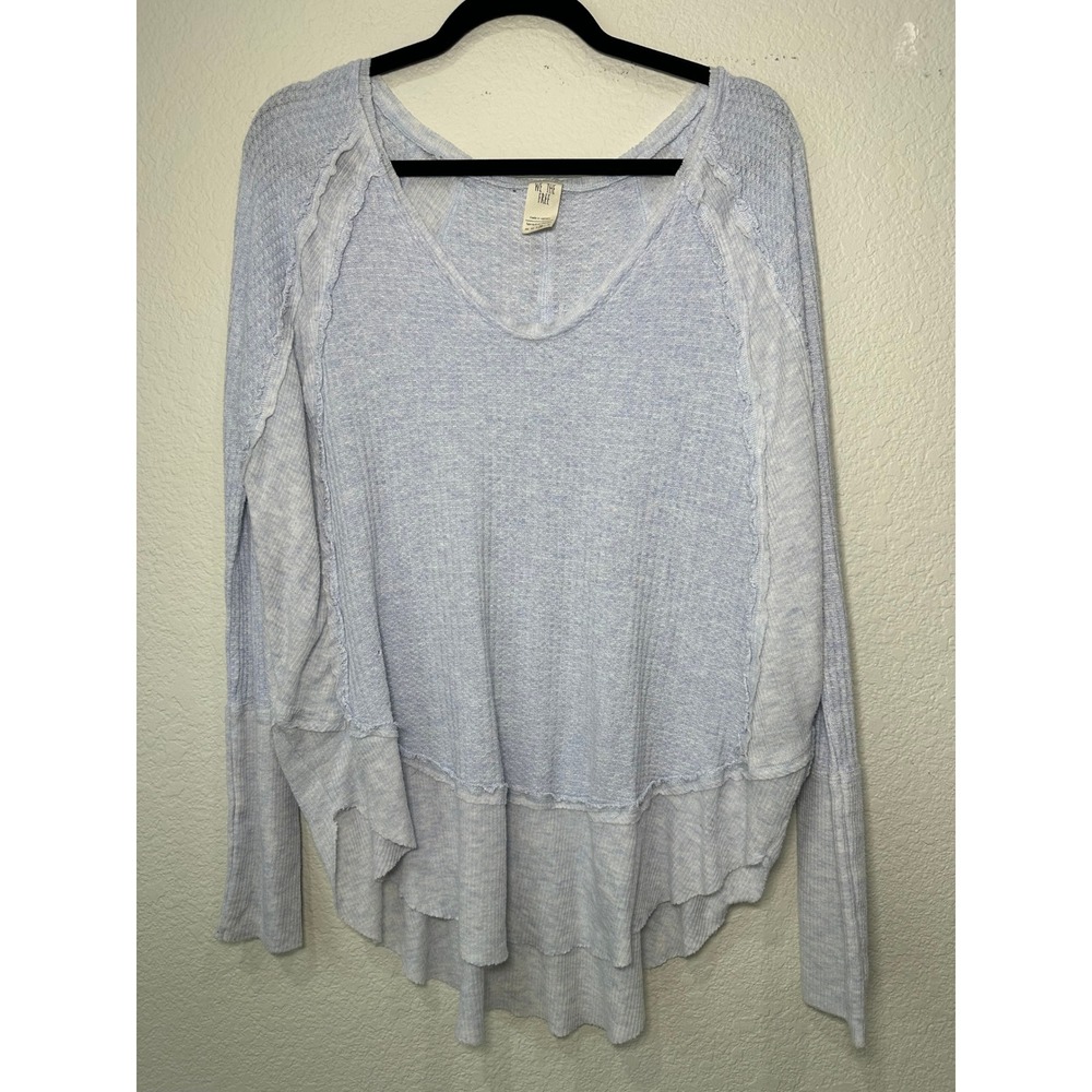 We The Free Free People Light Blue Thermal V-Neck High Low Top‎ Long Sleeve M